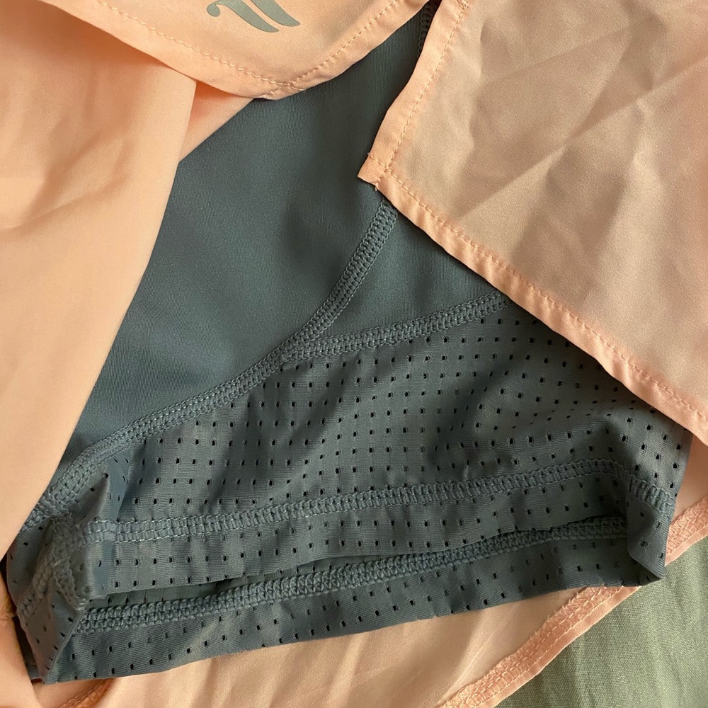 Fabletics Run Shorts - Picture 3 of 4